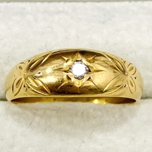 K18 0.05ctメレダイヤモンド付きリング